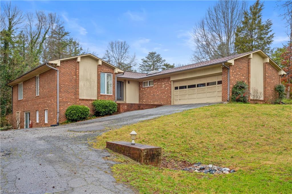 1771 Wallburg-High Point Road High Point, NC 27265 - Photo 3 of 44 Gallery Image 3