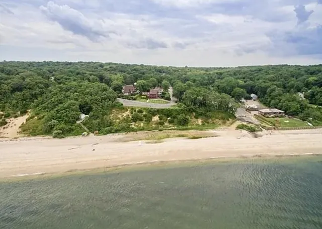 a view of a city street with a building