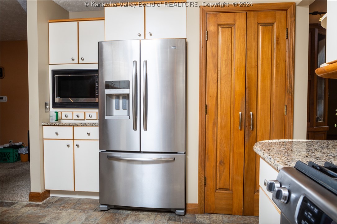 145 Trenol Road Milton, WV 25541 - Photo 12 of 48 Gallery Image 12