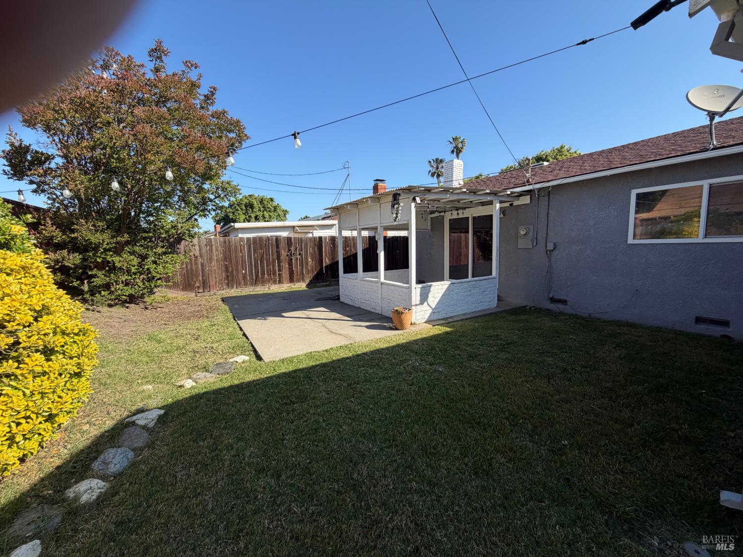 991 Rolling Green Drive Rio Vista, CA 94571 - Photo 25 of 30 a view of a house with a backyard