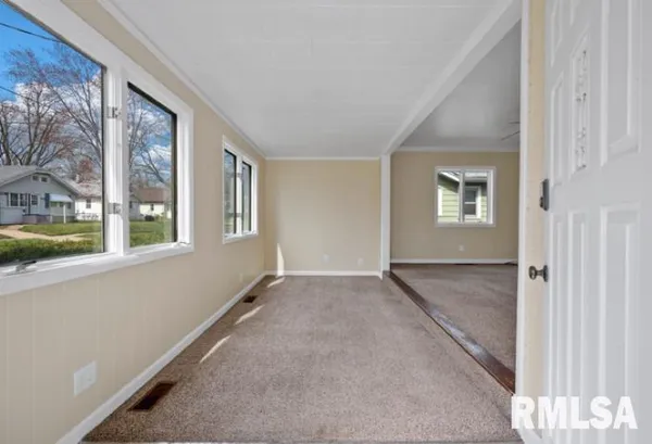$980 | 2212 North Ellis Street, Peoria, IL 61604