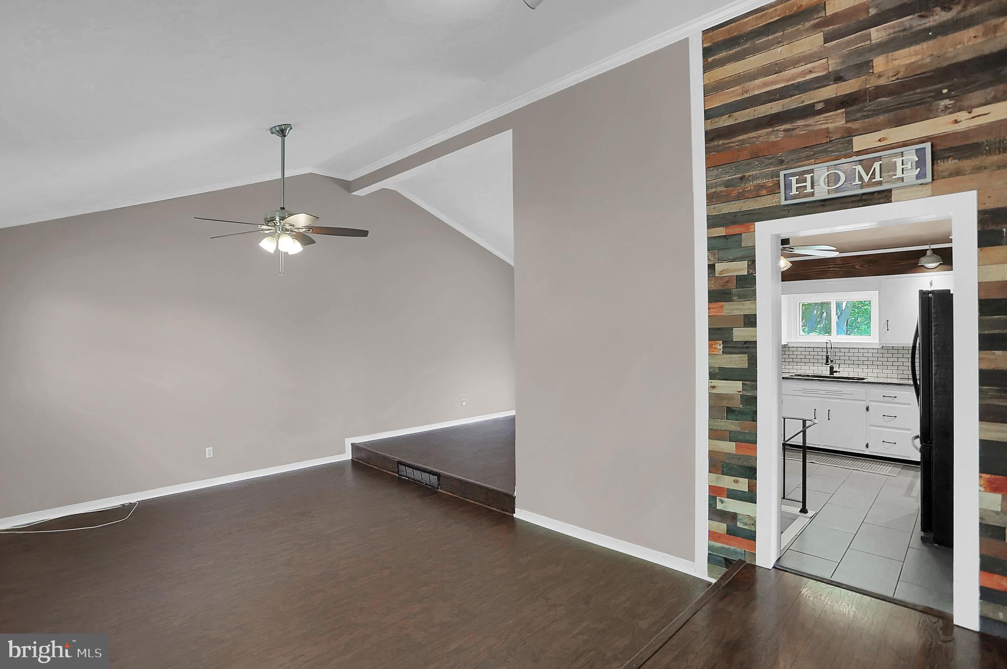 889 Alexander Spring Road Carlisle, PA 17015 - Photo 3 of 31 Gallery Image 3