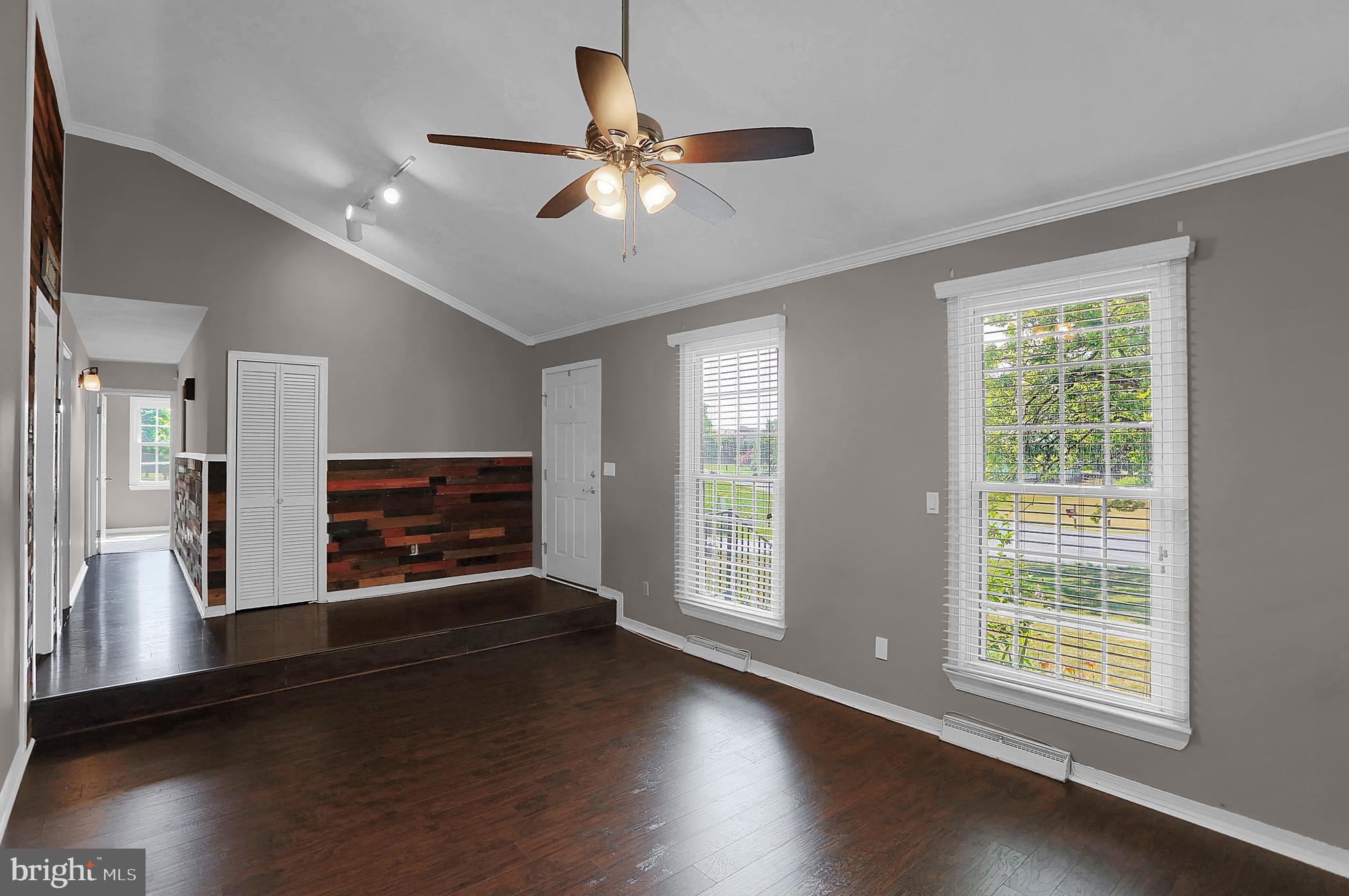 889 Alexander Spring Road Carlisle, PA 17015 - Photo 5 of 31 Gallery Image 5