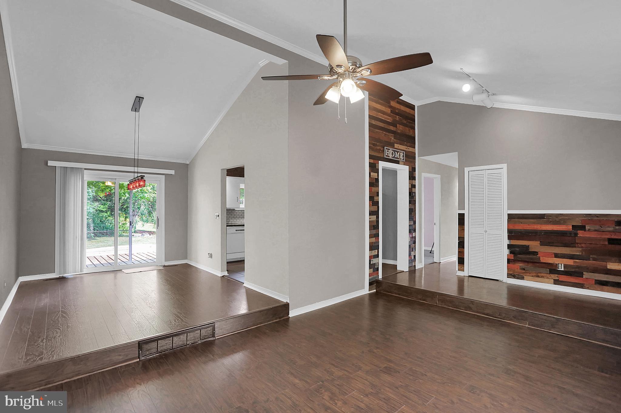 889 Alexander Spring Road Carlisle, PA 17015 - Photo 6 of 31 Gallery Image 6