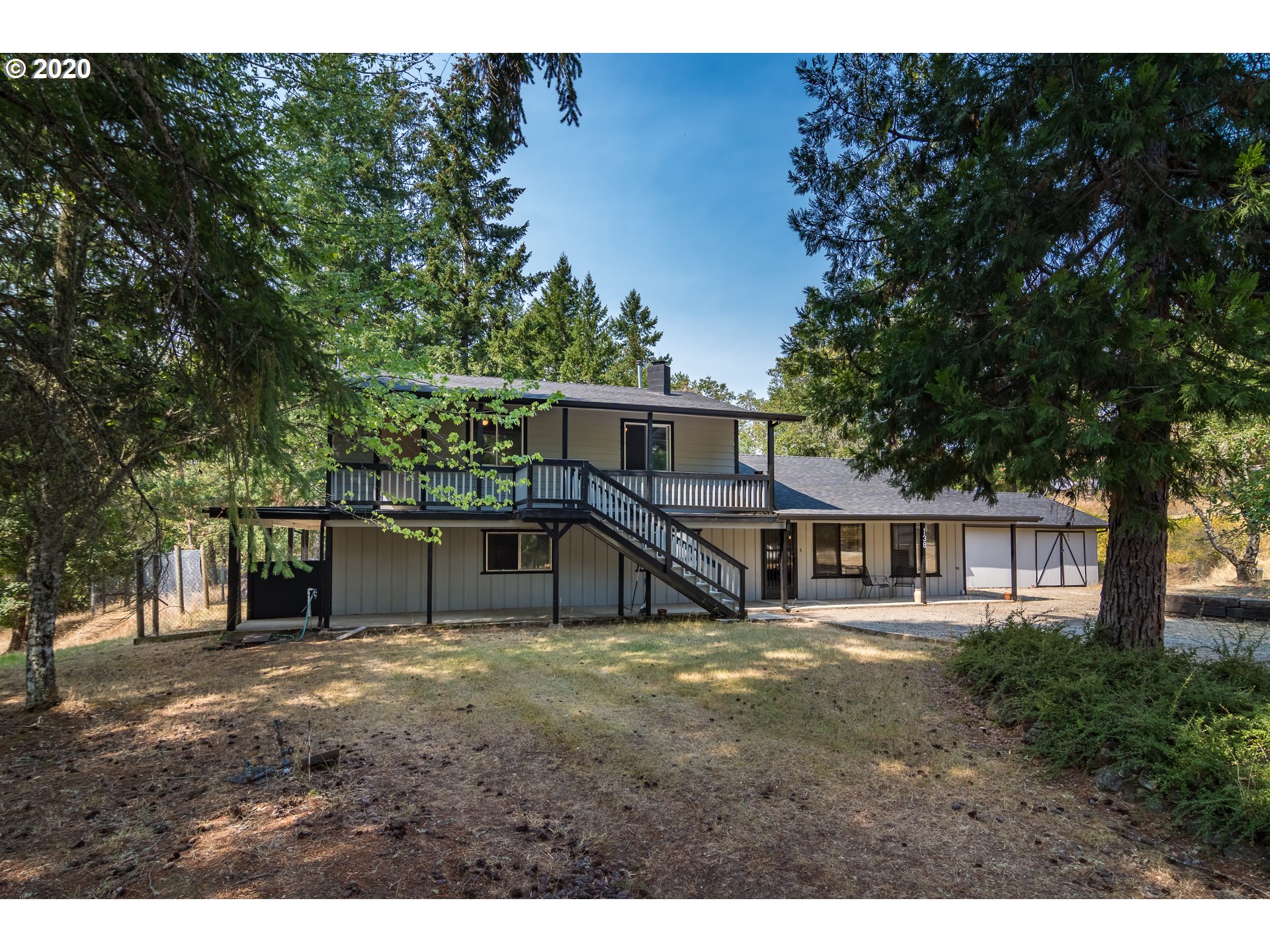 138 Neet Lane Riddle, OR 97469 - Photo 3 of 29
