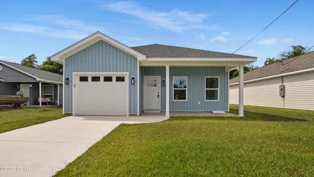 $304,900 | 1547 Chandlee Avenue, Unit A, Panama City, FL 32405