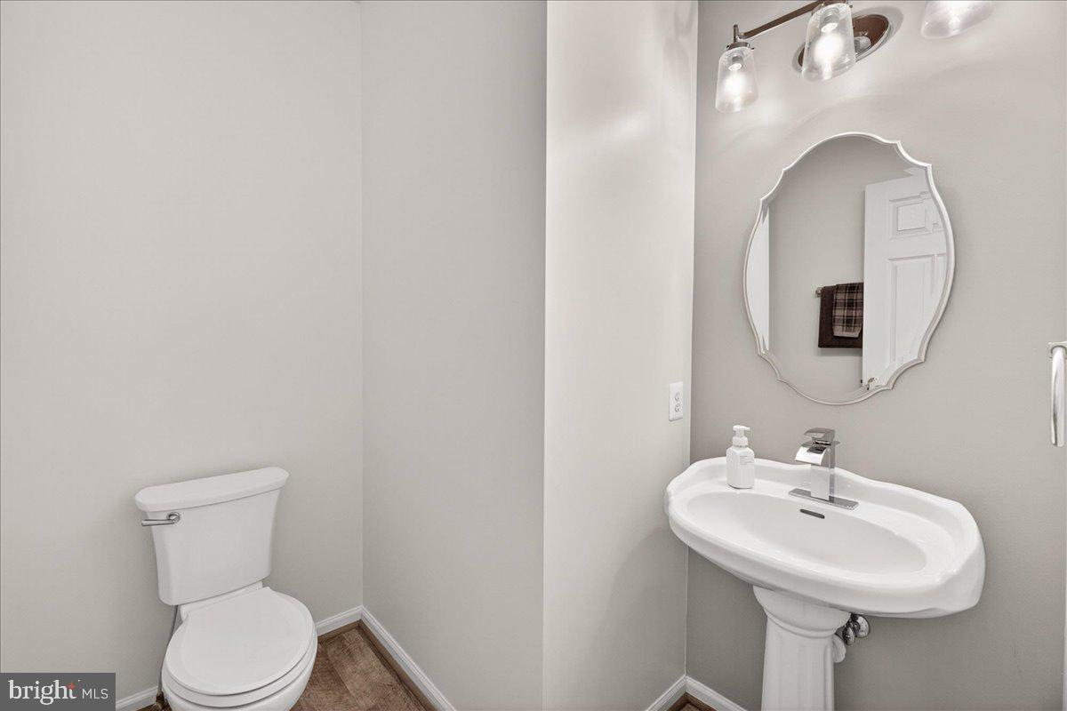 6736 Woodridge Road New Market, MD 21774 - Photo 21 of 52