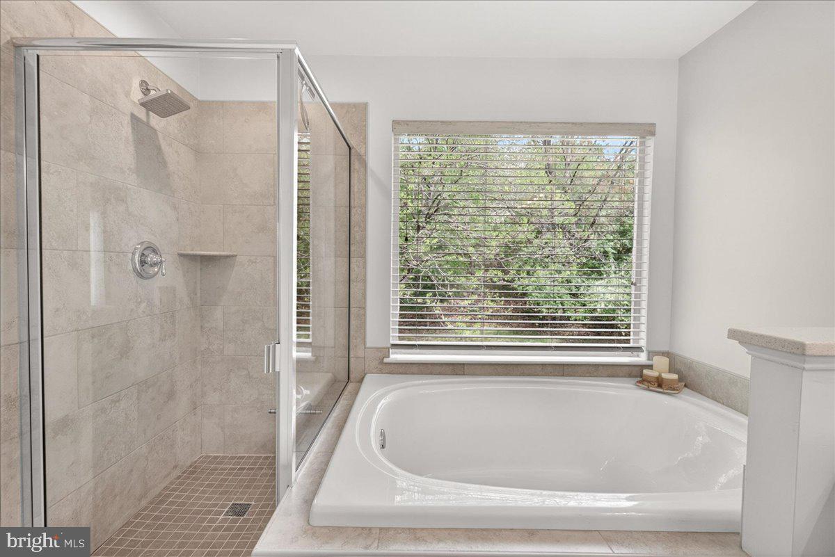 6736 Woodridge Road New Market, MD 21774 - Photo 26 of 52