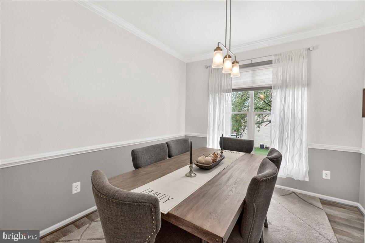 6736 Woodridge Road New Market, MD 21774 - Photo 7 of 52