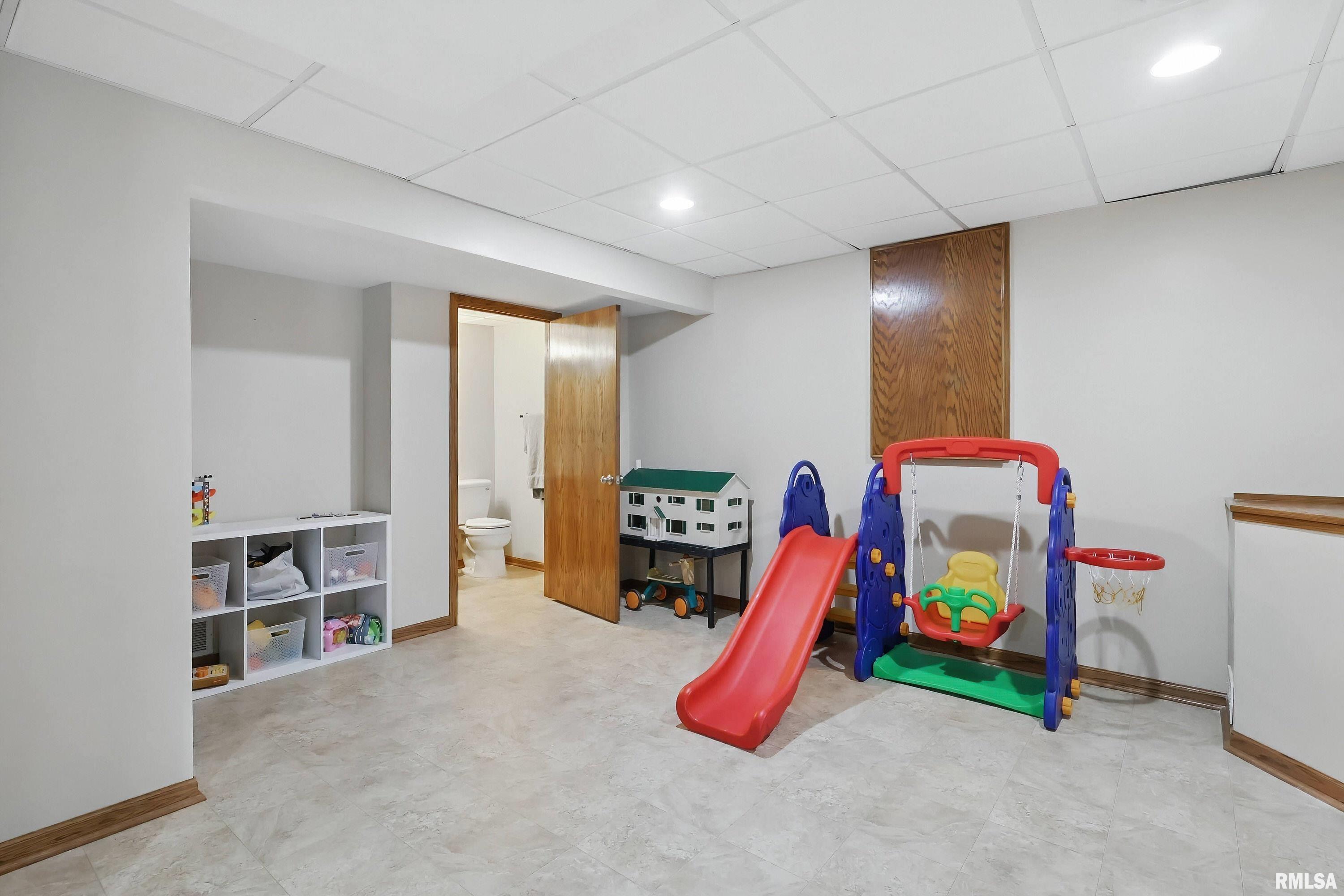 2613 Revo Road Davenport, IA 52806 - Photo 27 of 34 Gallery Image 27