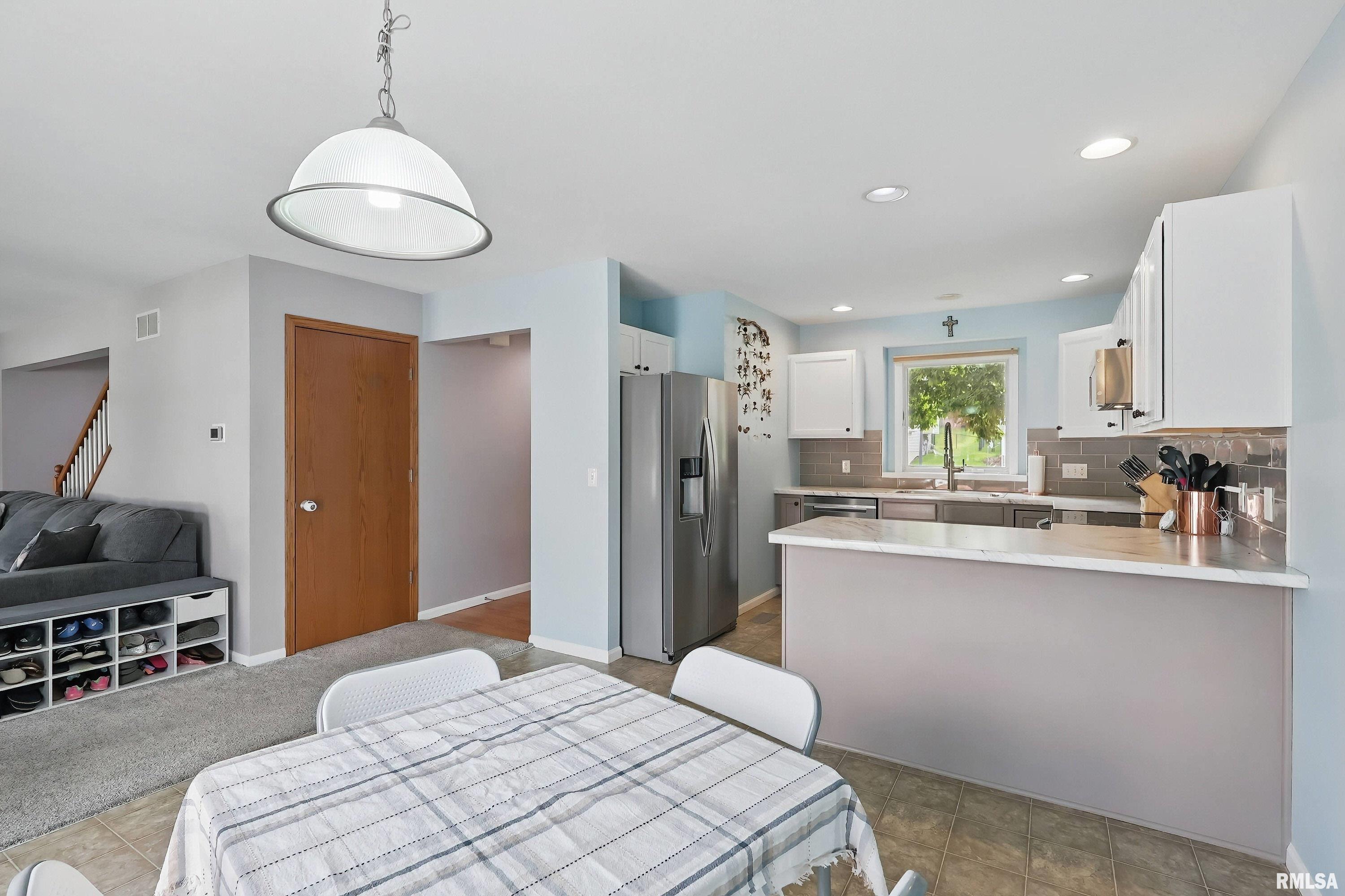 2613 Revo Road Davenport, IA 52806 - Photo 9 of 34 Gallery Image 9