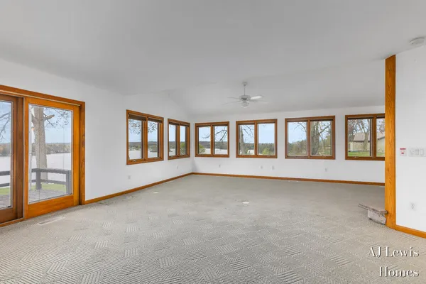 $450,000 | 5330 Woodside Drive, Newaygo, MI 49337