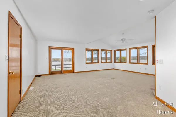 $450,000 | 5330 Woodside Drive, Newaygo, MI 49337