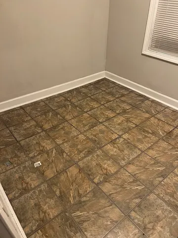 $295,000 | 8005 South Blackstone Avenue, Chicago, IL 60619