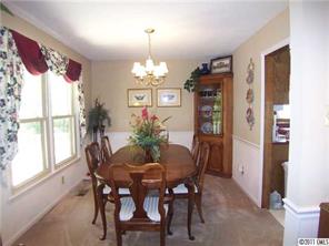 130 Cemetery Road Gastonia, NC 28056 - Photo 4 of 11 Gallery Image 4