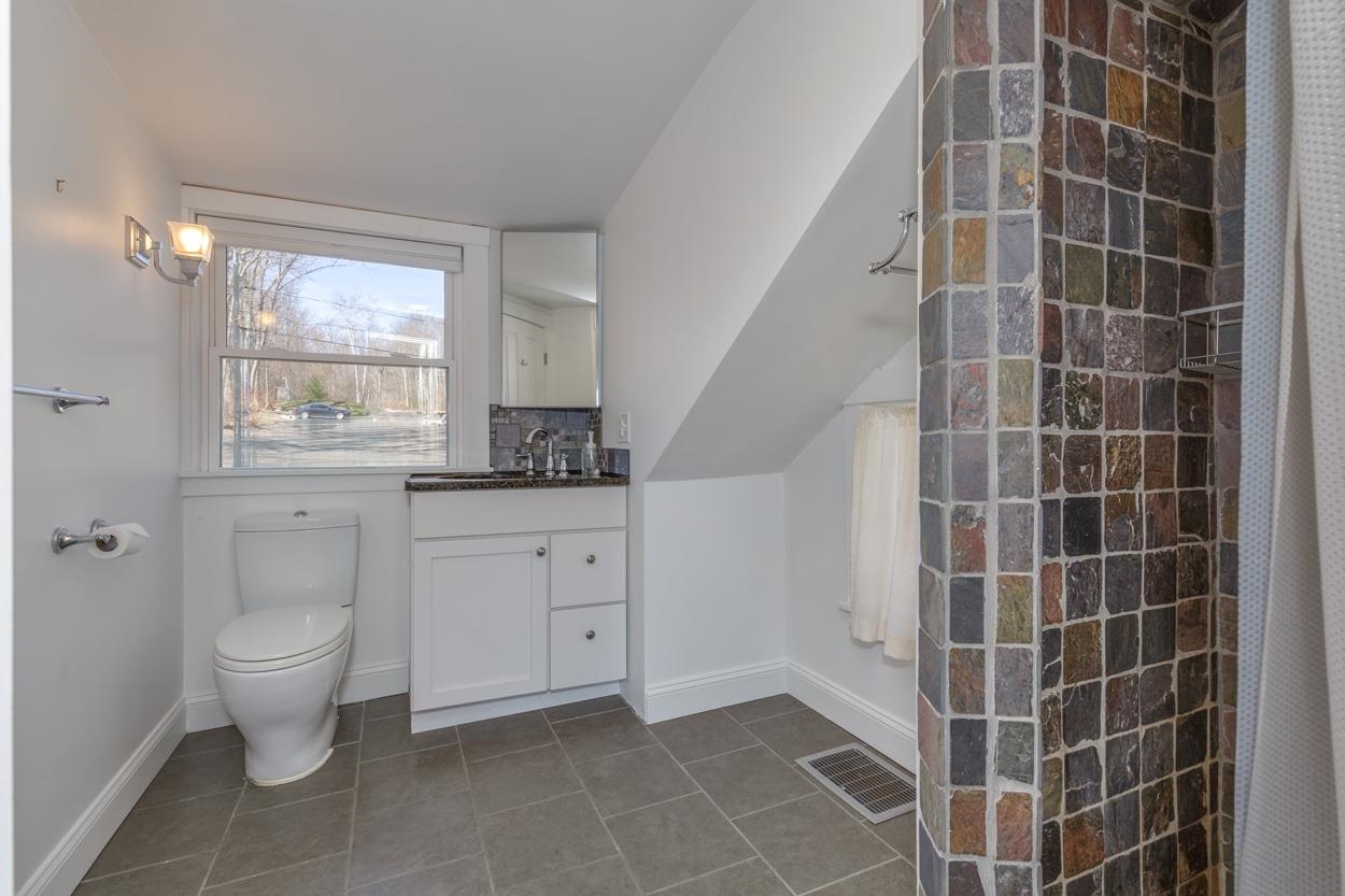 2 Charlie Lane Deerfield, NH 03037 - Photo 36 of 56