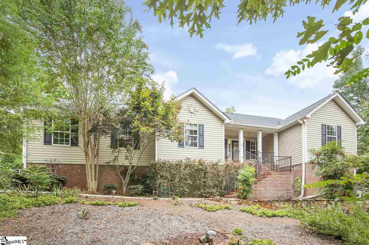 1407 Hunters Trail Anderson, SC 29625 - Photo 2 of 34 Gallery Image 2