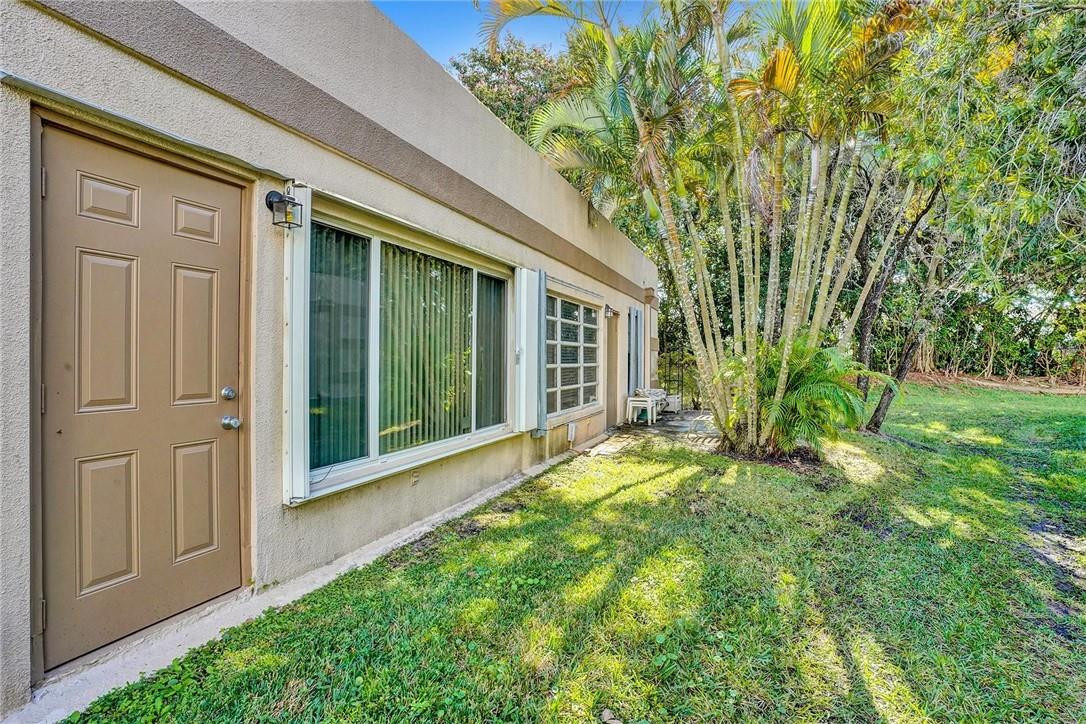 18871 Stewart Circle, Unit 7 Boca Raton, FL 33496 - Photo 17 of 22 Photo 17