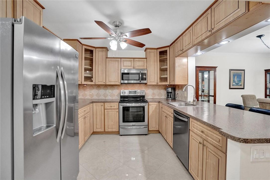 18871 Stewart Circle, Unit 7 Boca Raton, FL 33496 - Photo 4 of 22 Photo 4