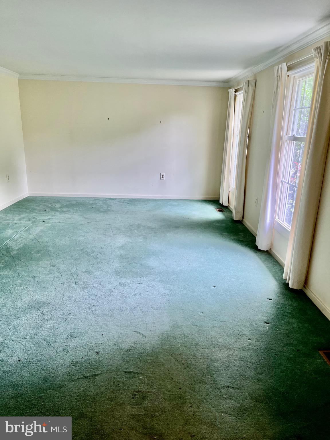 12260 Angel Wing Court Reston, VA 20191 - Photo 4 of 19