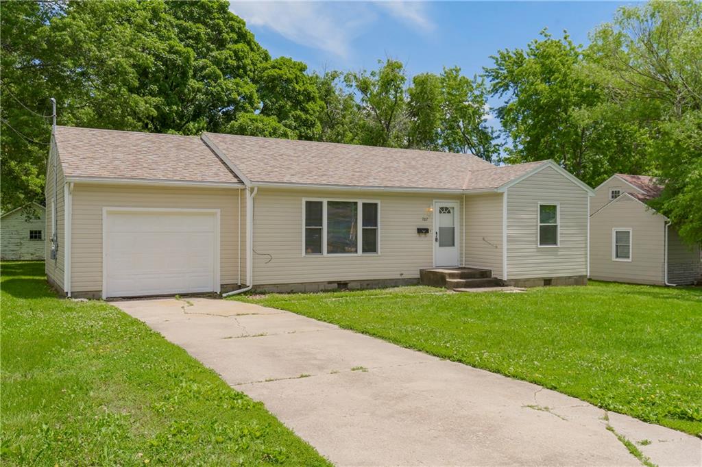 707 North Delaware Street Butler, MO 64730 - Photo 1 of 1 Gallery Image 1