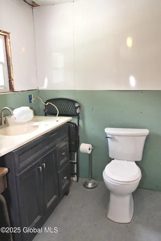 $269,000 | 3854 Highway 30, Amsterdam, NY 12010