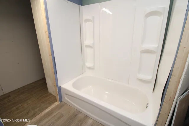 $269,000 | 3854 Highway 30, Amsterdam, NY 12010