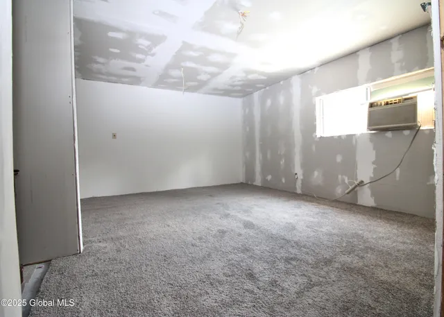 $269,000 | 3854 Highway 30, Amsterdam, NY 12010