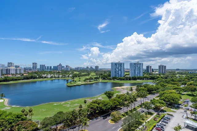 $298,000 | 3675 North Country Club Drive, Unit 2007, Aventura, FL 33180