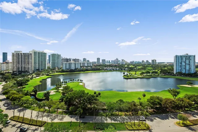 $298,000 | 3675 North Country Club Drive, Unit 2007, Aventura, FL 33180
