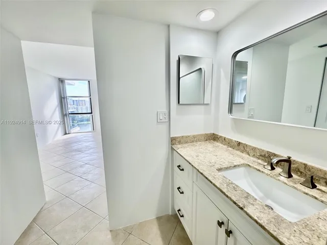 $298,000 | 3675 North Country Club Drive, Unit 2007, Aventura, FL 33180