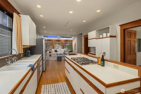 $1,675,000 | 3608 12th Avenue West, Seattle, WA 98119