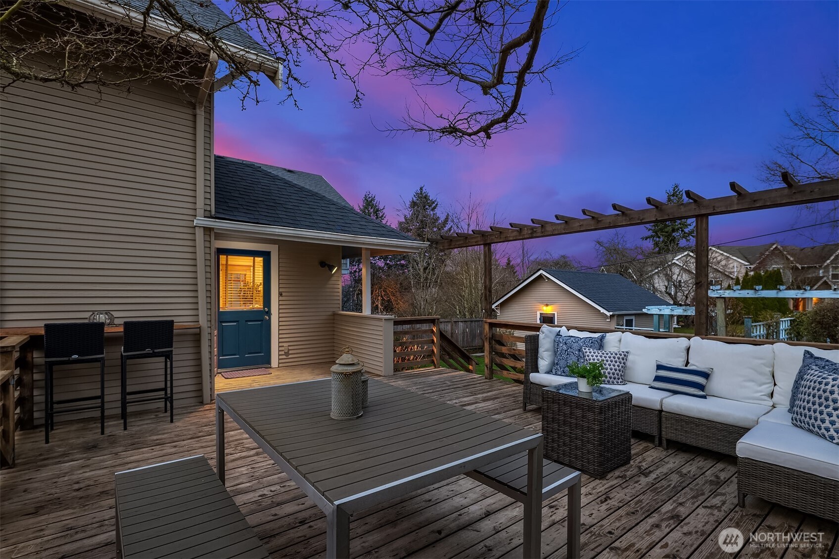 3608 12th Avenue West Seattle, WA 98119 - Photo 6 of 39