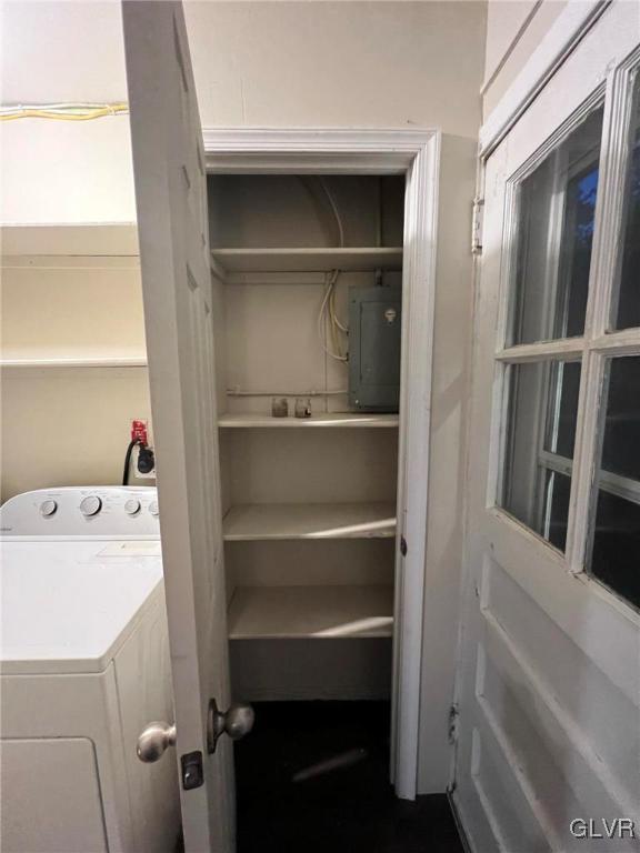 1554 Valley Road Bethlehem, PA 18018 - Photo 11 of 19 Pantry Closet