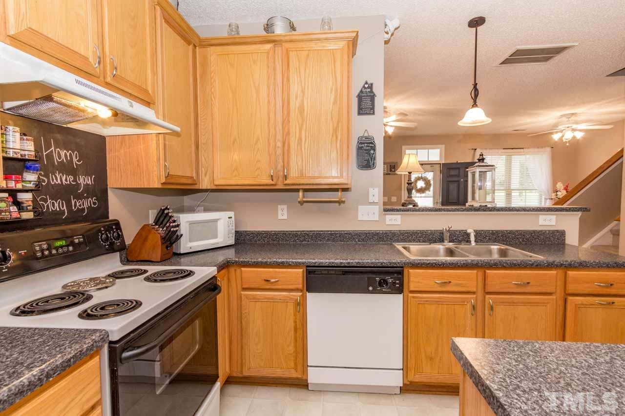 1106 Shackleton Road Apex, NC 27502 - Photo 9 of 22 Gallery Image 9