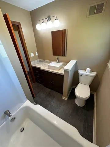 $329,900 | 623 West Mason Street, Odessa, MO 64076