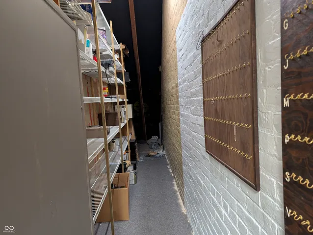 $199,900 | 21 North Madison Avenue, North Vernon, IN 47265