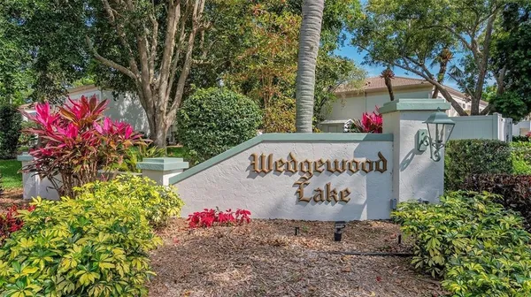 $2,900 | 5246 Wedgewood Lane, Unit 60, Sarasota, FL 34235