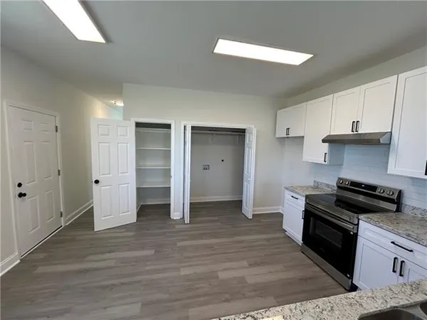 $184,900 | 2101 Huey P Long Avenue, Gretna, LA 70053