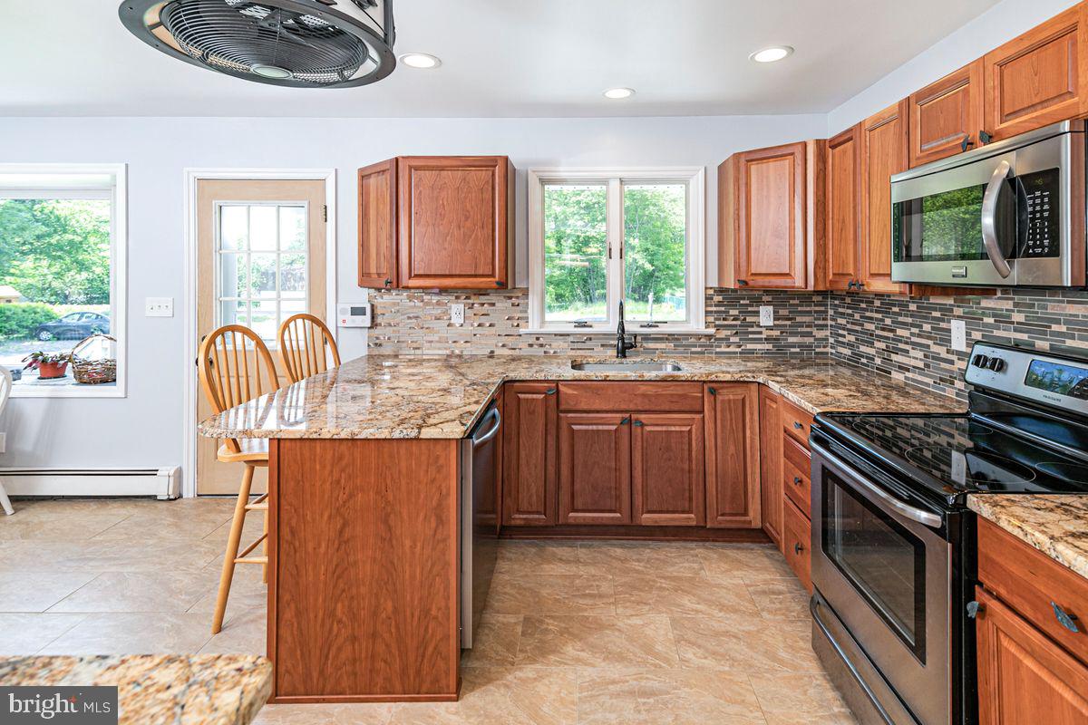 2355 Pennington Road Pennington, NJ 08534 - Photo 14 of 28