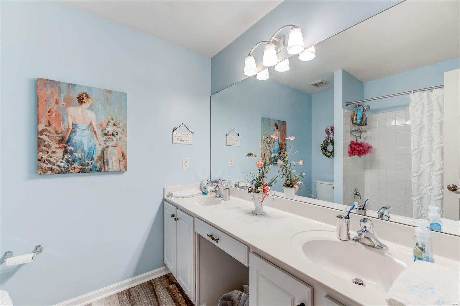728 Castle Ridge Drive Ballwin, MO 63021 - Photo 17 of 25 Gallery Image 17