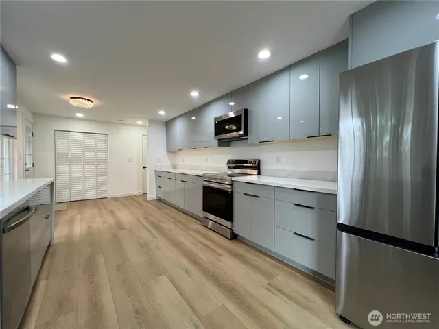 $609,950 | 6716 Mt Tacoma Drive Southwest, Lakewood, WA 98499