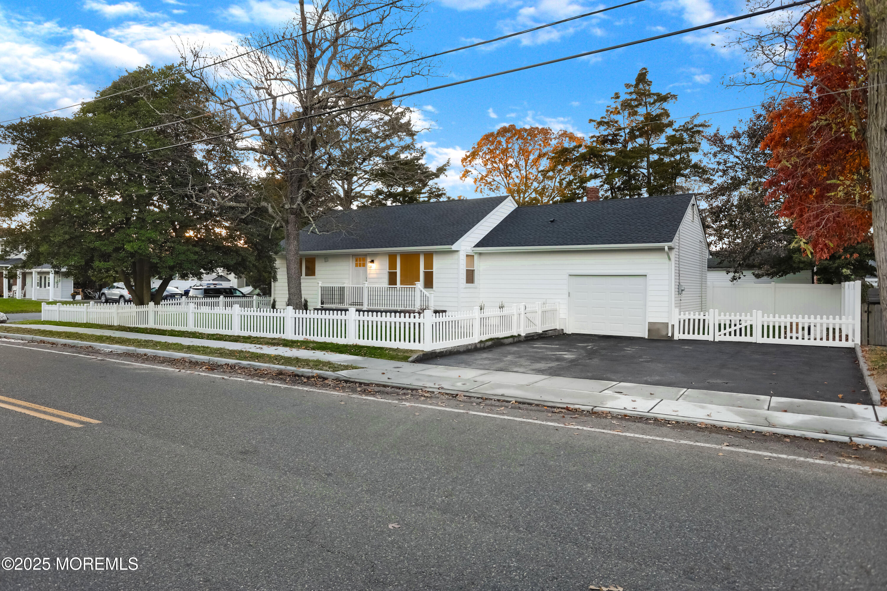 2401 Mallow Street Point Pleasant, NJ 08742 - Photo 2 of 15 3