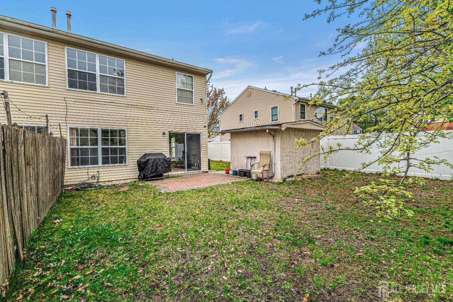 26 Brewster Circle Old Bridge, NJ 08857 - Photo 36 of 43 a view of a house with backyard and garden