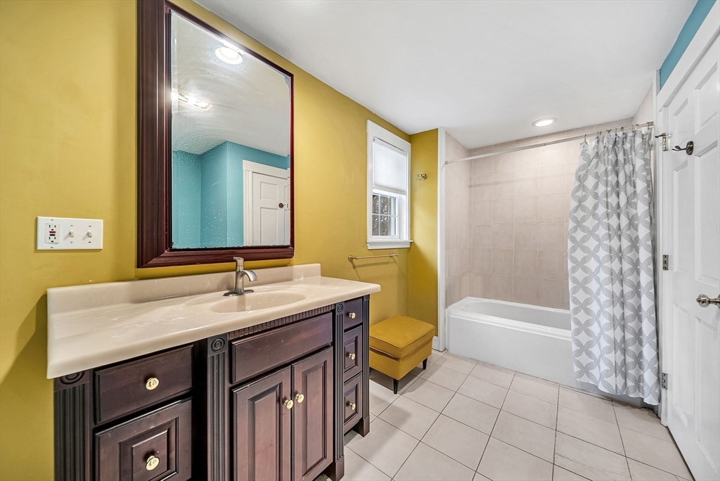 93 Springs Road Bedford, MA 01730 - Photo 14 of 38