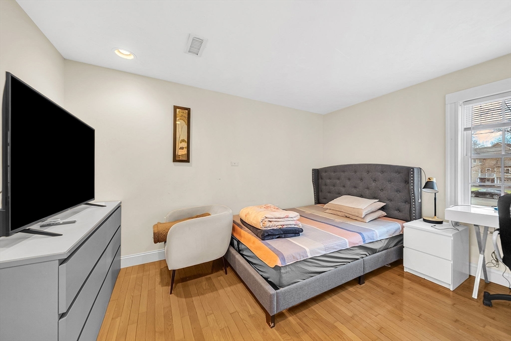 93 Springs Road Bedford, MA 01730 - Photo 19 of 38