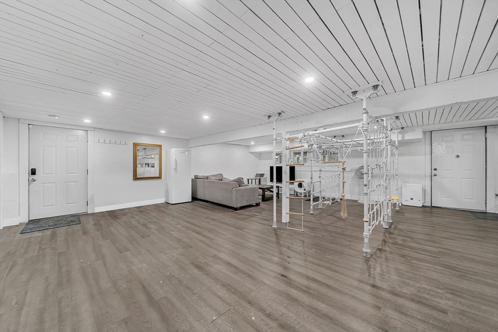 93 Springs Road Bedford, MA 01730 - Photo 20 of 38