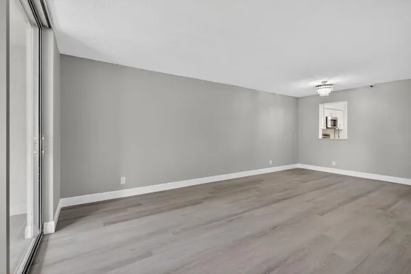 $2,190 | 14527 Bonaire Boulevard, Unit 309, Delray Beach, FL 33446