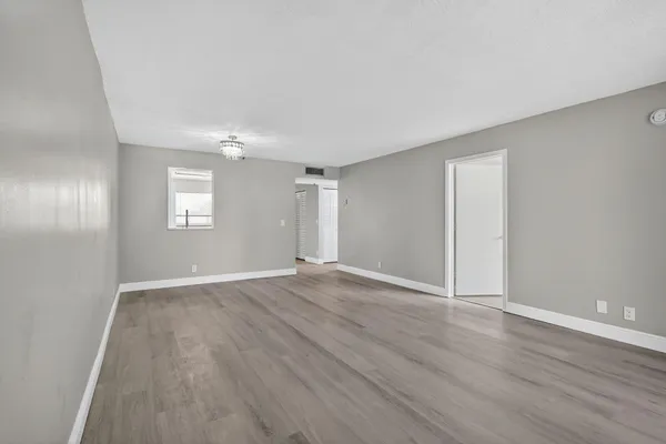 $2,190 | 14527 Bonaire Boulevard, Unit 309, Delray Beach, FL 33446