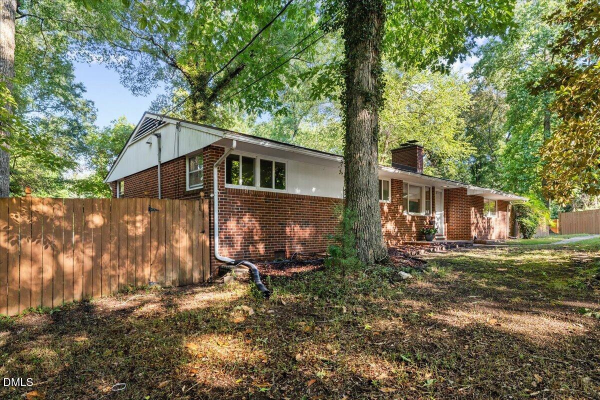 4318 Linden Road Durham, NC 27705 - Photo 5 of 66